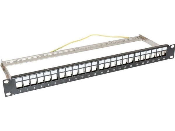 TKH 19” panel, udrustet, 1U, 24 porte, sort (CCAS-PAEM-24)