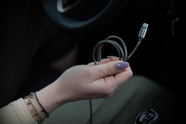 Usb-Kabel Forcell (C239) "Usb-C (Typ-C) Auf Usb-C (Typ-C)" (100W 5A) Silber 1M