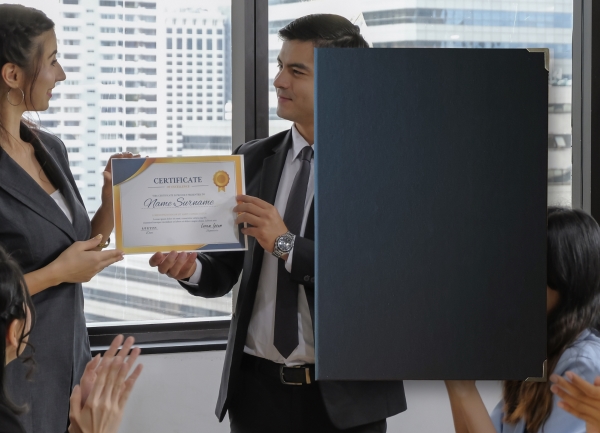 Peleman Document / Diploma omslag A4&gt , sortering