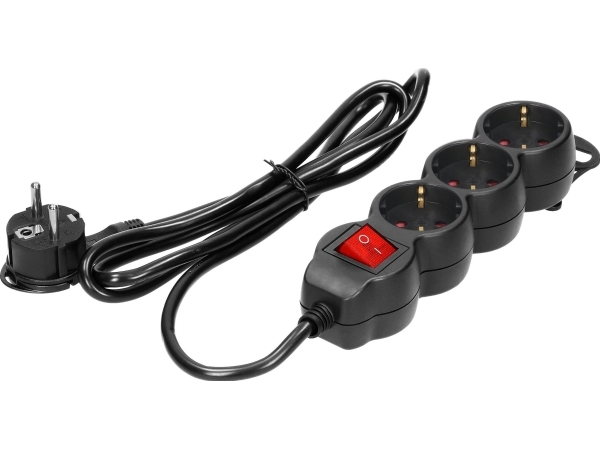 Orno 3gang jatkojohto 2P+Z (Schuko) , kytkimellä, 3m H05VV-F 3x1.5mm2, Imax=16A, litteä pistoke, musta