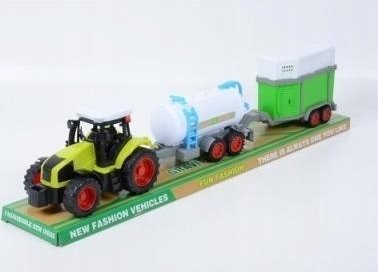 Gazelo Traktor Mit Landwirtschaftlichen Maschinen