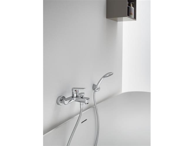 Upcity badkars- och duschblandare i krom | VVS Artiklar - Badrum - Badkarsblandare | GameStuff