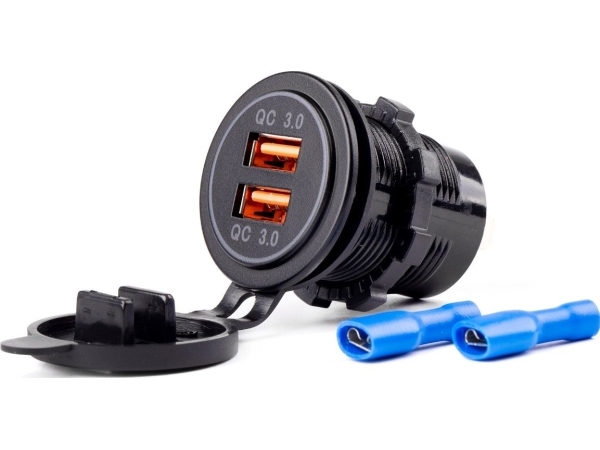 Amio Vandtæt Oplader Med 2X Usb-Stik 12V 24V Mod-05 Amio-02855