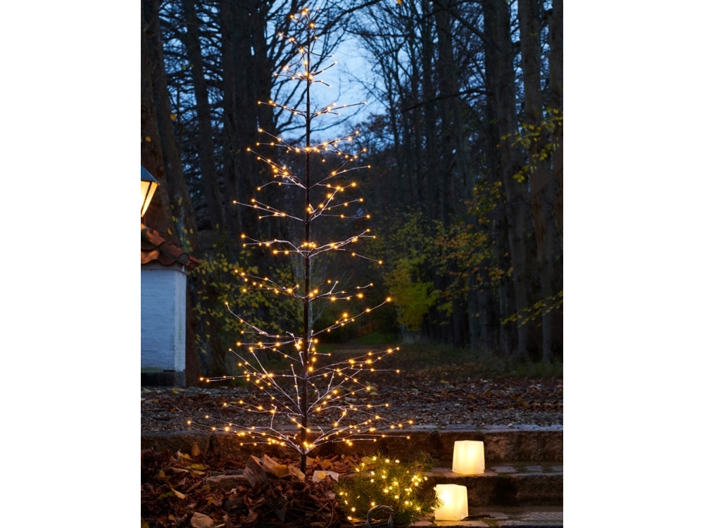 Isaac Wood, H1,6 m, brun/snövit | N - A | GameStuff