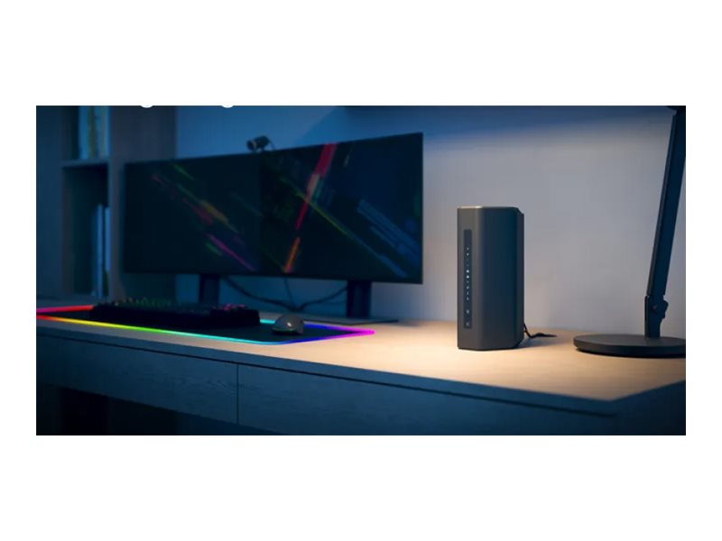 NETGEAR Nighthawk RS300 - Trådlös router 4-ports-switch - 1GbE, 2.5GbE, Wi-Fi 7 flera band | Datortillbehör - Nätverk - Trådlösa routrar och AP | GameStuff