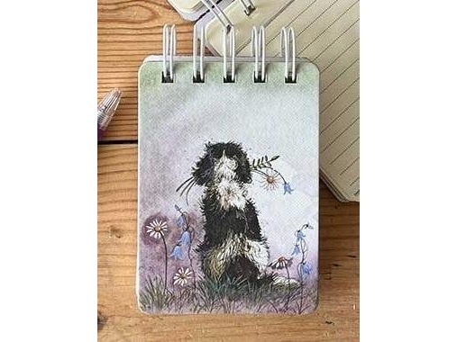 Kolonotes A7 SSN37 spaniel med blomster |