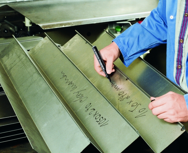 Edding 2000C/4 Permanent Marker Bullet Tip 1.5-3mm Line Assorted Ref 4-2000C-4 [Pack 4]