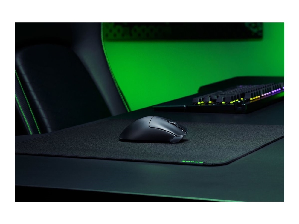 Razer DeathAdder V3 HyperSpeed - Mus - ergonomisk - högerhänt - optisk - 5 knappar - trådlös, kabelansluten - 2.4 GHz - trådlös USB-mottagare | Spel - Gamingmöss & Tangentbord - Gaming möss | GameStuff