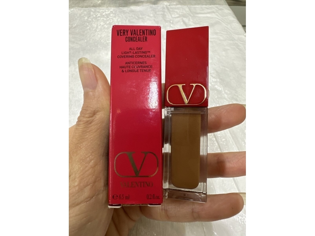 Valentino , Very , Cream Concealer, 02, Deep Rose, 6.5 Ml For Women