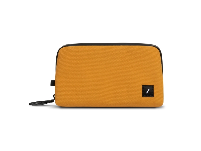 Native Union W.F.A, Etui, Brun, Polyester, Polyethylen, 190 Mm, 65 Mm, 115 Mm