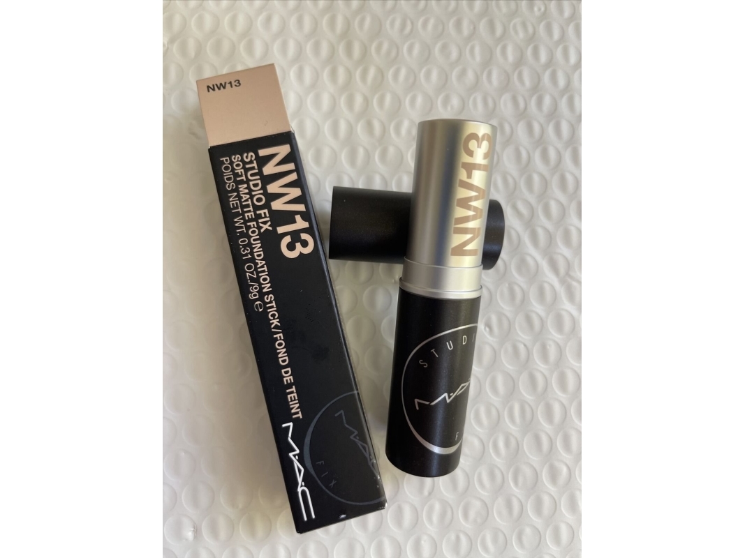 Studio Fix Soft Matte Foundation Stick Nw13