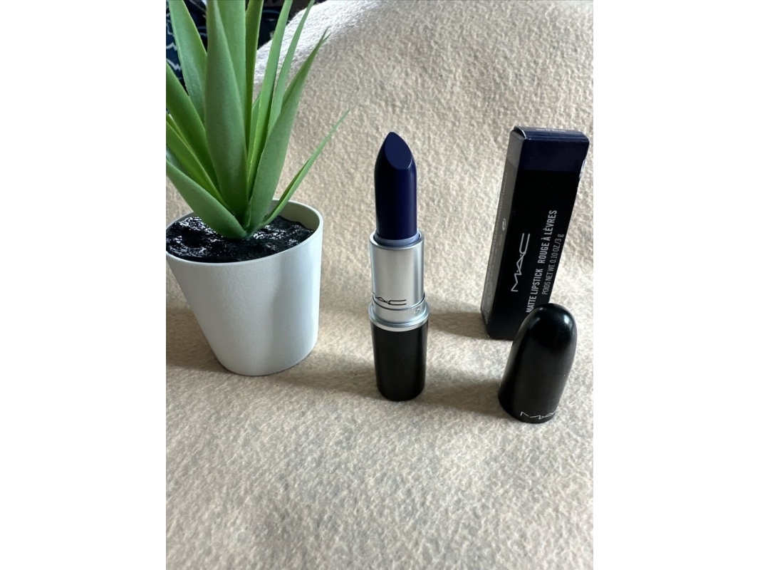 Matte Lipstick 3 g (Farge: Matte Royal)