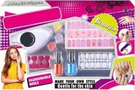 Nail Studio