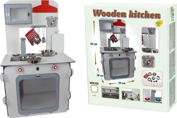 Puinen keittiö valkoinen