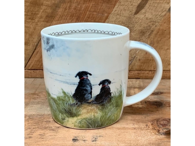 M25 Mug Dogs In The Dunes