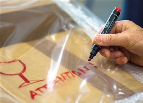 Pica Permanentmarker 2-6Mm, Wedge Tip, Red / Retail Pack.