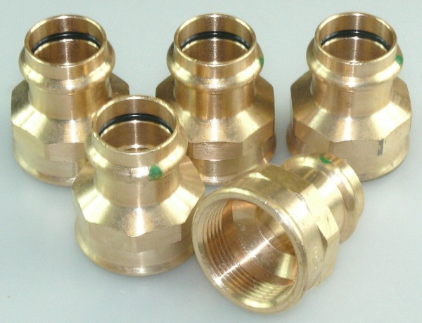 VIEGA Sanpress overgang 1¼-28mm af rødgods muffe/muffe, SC-contur | VVS Artiklar - Rör & Kopplingar - Rödgods rördelar | GameStuff