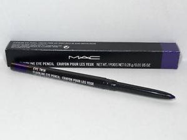 Mac , Fluidline , Retractable, Gel Pencil Eyeliner, Evil Twin, 0.28 G For Women