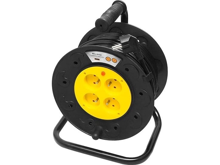 Blow Pr-61 Maitinimo Ilgintuvas 4 Lizdai Su Įžeminimu 30M Pvc Būgnas 3X1.5Mm