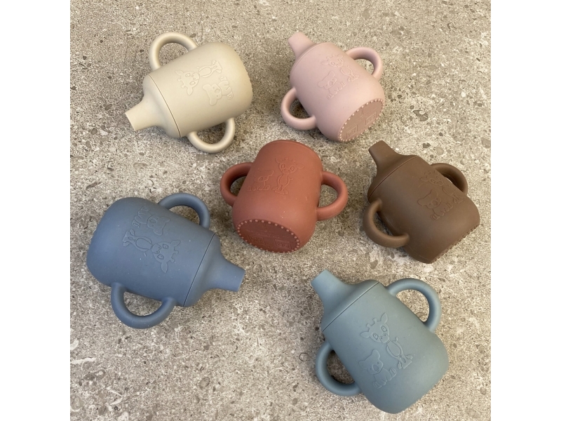 Nuuroo Aiko silikone kop med tud