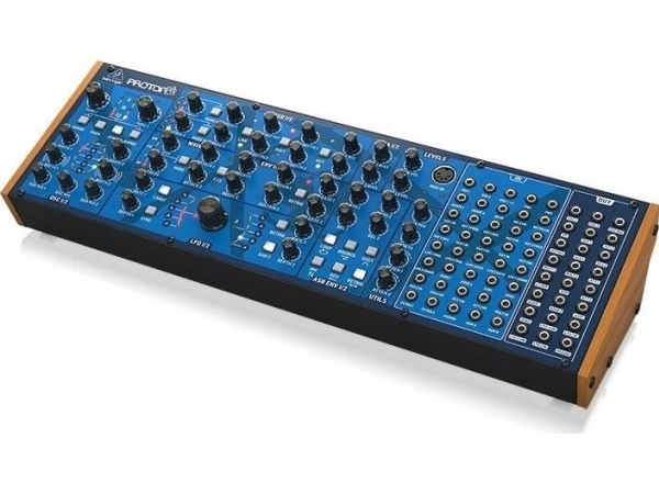 Behringer Proton - Analog Synthesizer
