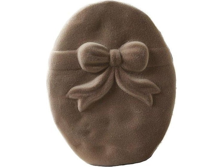 Keramisches Figurenei Mit Stoff Überzogen