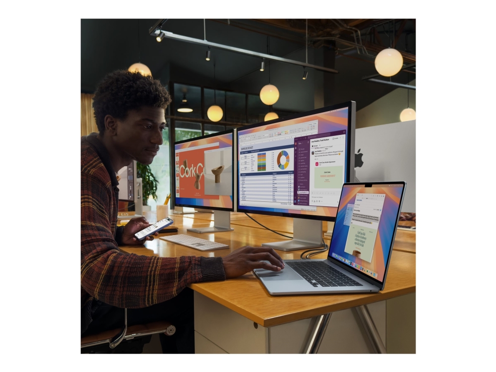 Apple MacBook Air - M4 - Apple M4 10-core - 16 GB RAM - 512 GB SSD - 15.3 IPS 2880 x 1864 (WQXGA+) - Wi-Fi 6E, Bluetooth - starlight - kbd: dansk | Datorer & Surfplattor - Bärbar dator - Apple Macbook | GameStuff