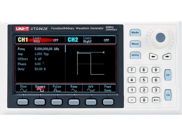 GeneratorUni-T UTG932E