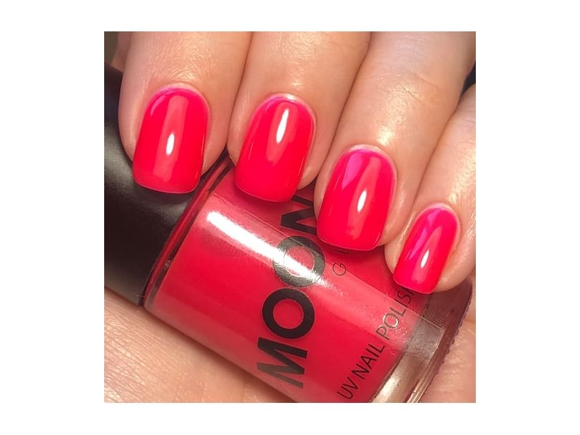 Rosa Neonfarbener Uv-Nagellack