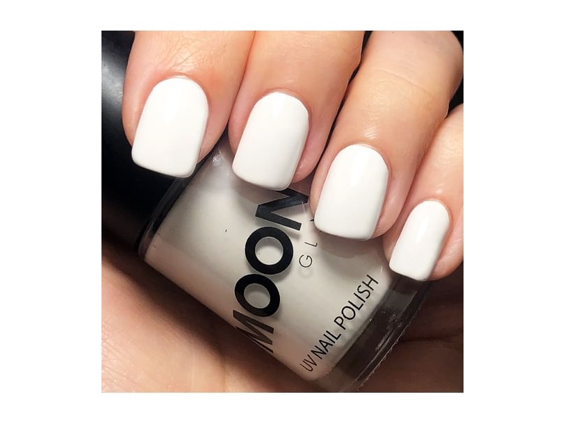 Weißer Neonfarbener Uv-Nagellack