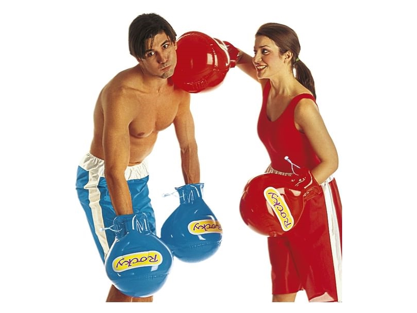 Aufblasbare Boxhandschuhe