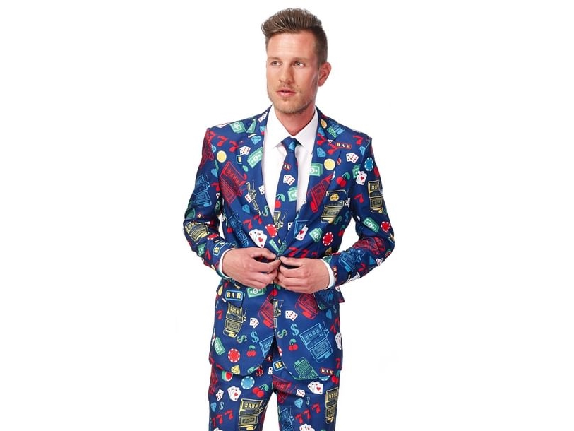 Suit Master Casino