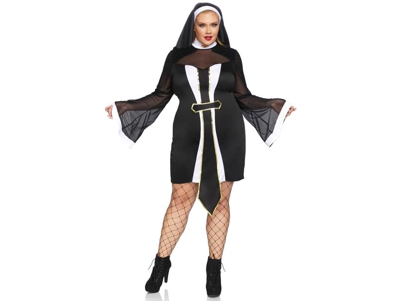 Twisted Sister, Nonne Kostume