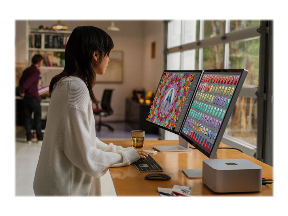 Apple Studio Display Standard glass - LCD-skærm - 27 - 5120 x 2880 5K - 600 cd/m² - Thunderbolt 3 - højttalere med subwoofer