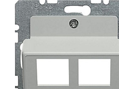 Datauttag Euroinsats 30° 2x Actassi S1 vit | Stickproppar och uttag | GameStuff