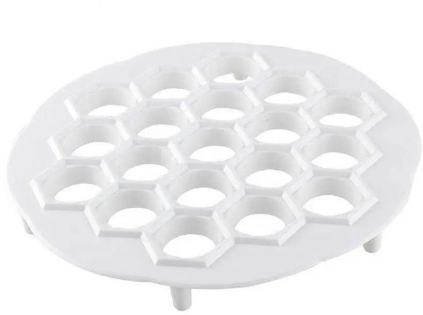 DA21A Extruder för deg till dumplings 19 hål | N - A | GameStuff