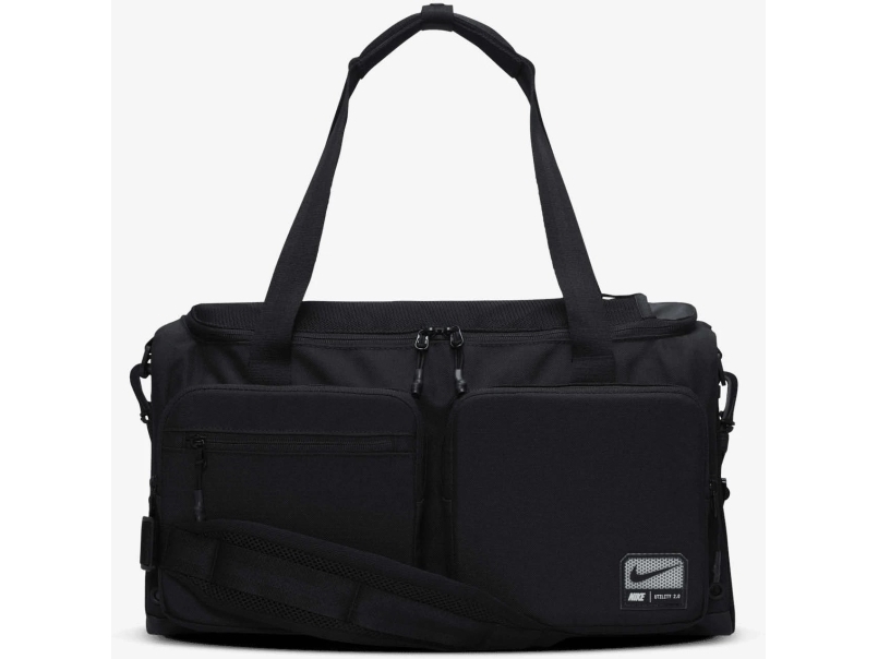 Nike Utility Power 2.0 urheilukassi musta 31 l (FN4206-010)
