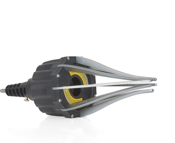 Pneumaattinen työkalu saranasuojien asentamiseen (4)