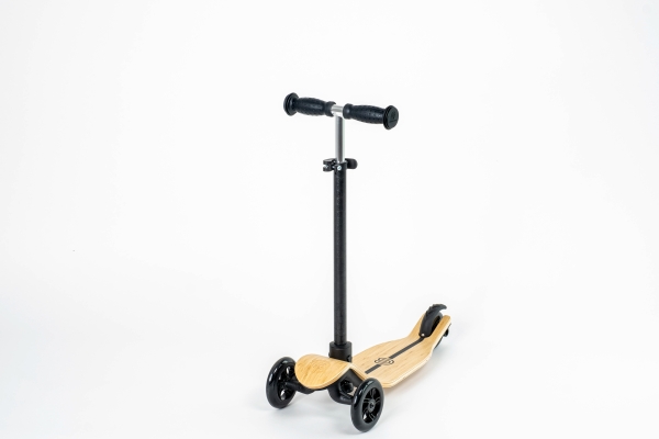 Scooter - Schwarze Linie