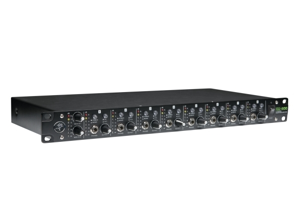 Mackie Hm-800, 0,005%, -67 Db, 40000 Ohm (O), 47 Ohm (O), 19 Db, 20 - 20000 Hz