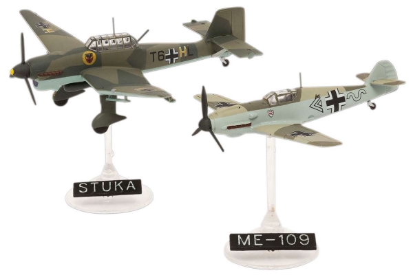 Modellsats Messerschmitt Bf109E &amp Ju87B Stuka 1:144 | Hobby - Modellbygge - Plast Byggmodeller - Starter set | GameStuff