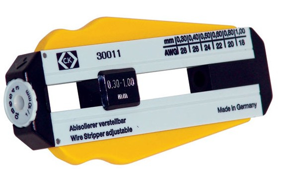 C.K Tools 330011, Beskyttende Isolering, Sort, Sølv, Gul