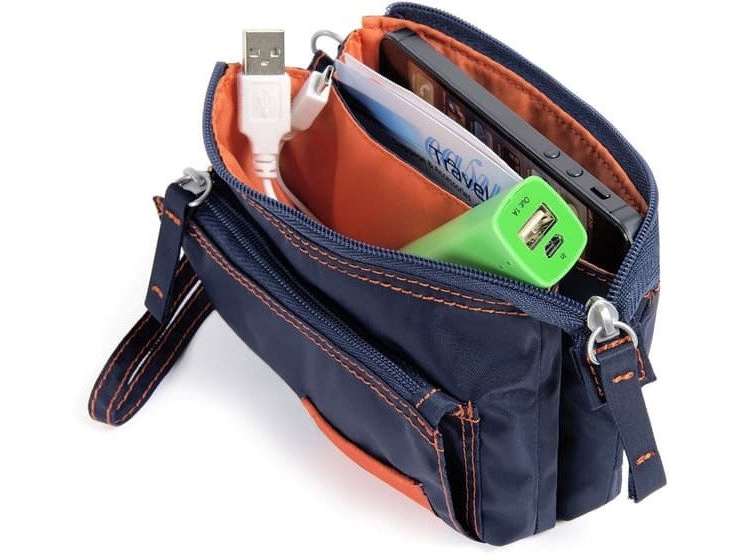 Tucano Lampino Universal Pouch Til Telefoner Og Andre Enheder Op Til 5,5" - Blå