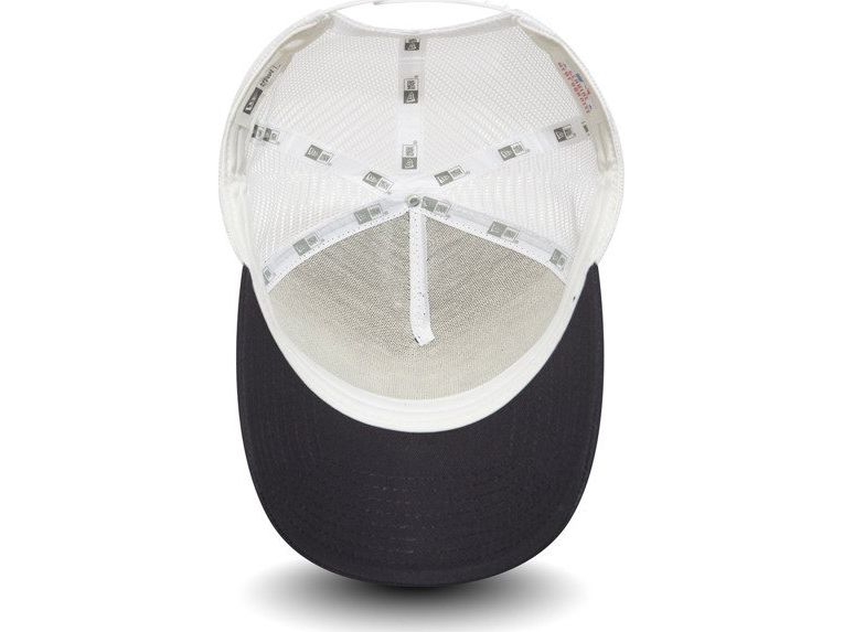New Era New York Yankees Clean A Frame Trucker keps svart och vit (11588489) | Sport & Träning - Tillbehör - Kepsar | GameStuff