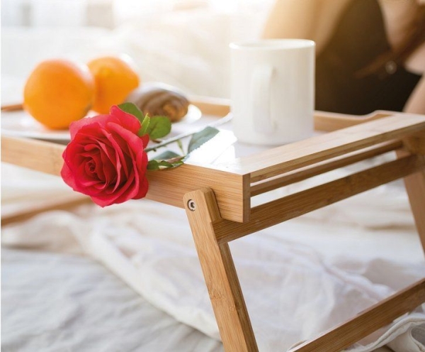 Kesper fällbart frukostbord i bambuträ Kesper universal | Bordssättning - Par - Plattor | GameStuff