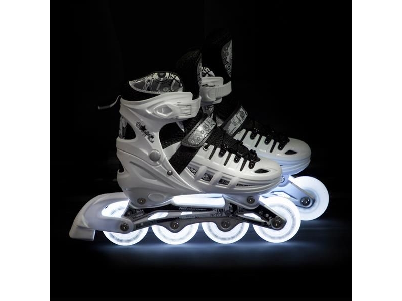 NILS Extreme NH10905 4in1 LED SIZE M (35-38) INFLATES WITH DIMENSION NILS EXTREME HOCKEY HOCKEY | Utomhusleksaker - Gå / Löpande fordon - Inlines | GameStuff