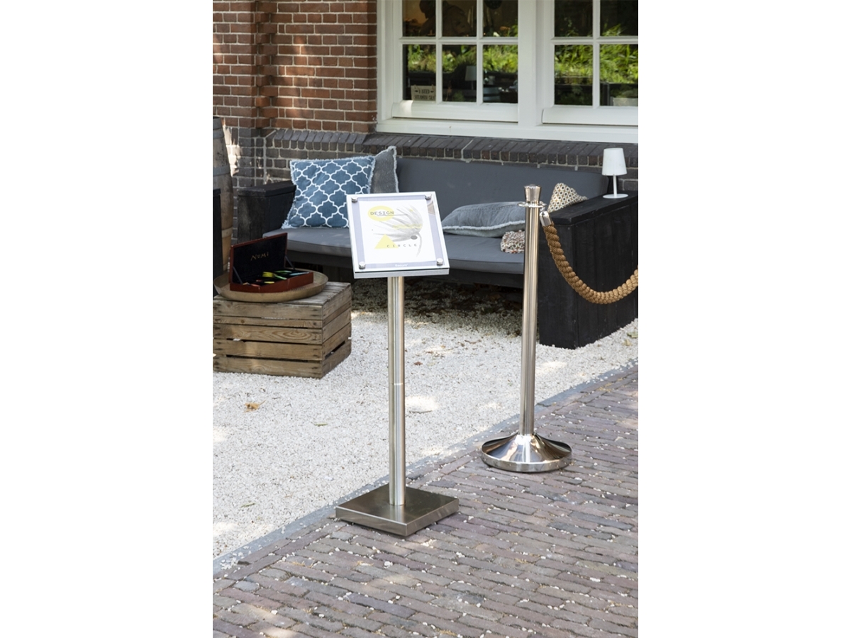 Securit® GLASS STAR Informationsdisplay 85 för 1xA4, valnöt - komplett sats | Papper & Emballage - Skyltning - Förvaringsskåp och informationsbrädor | GameStuff