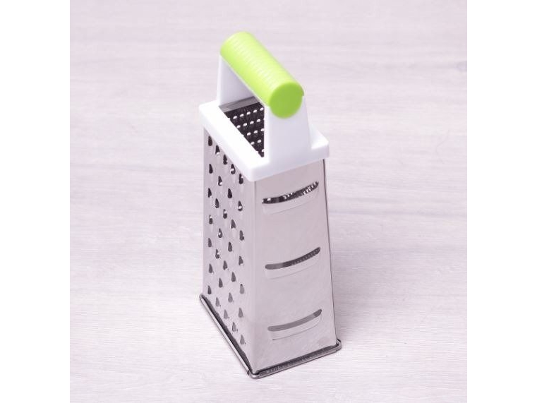 Kamille KM-7201 4-sidigt rivjärn i rostfritt stål | Köksutrustning - Köksredskap - Rivjärn | GameStuff