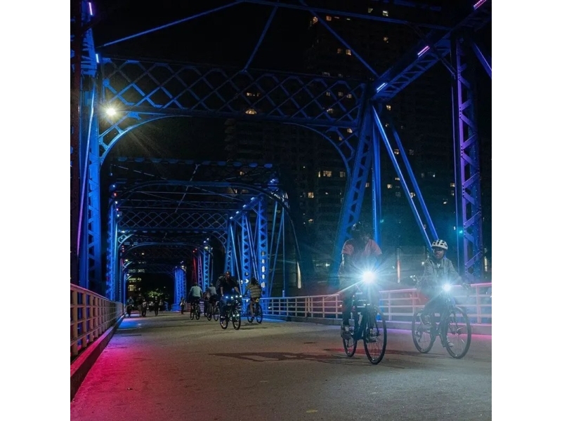 Blackburn Dayblazer 550 Lumen Foran, Click Usb Bagpå (Ny)
