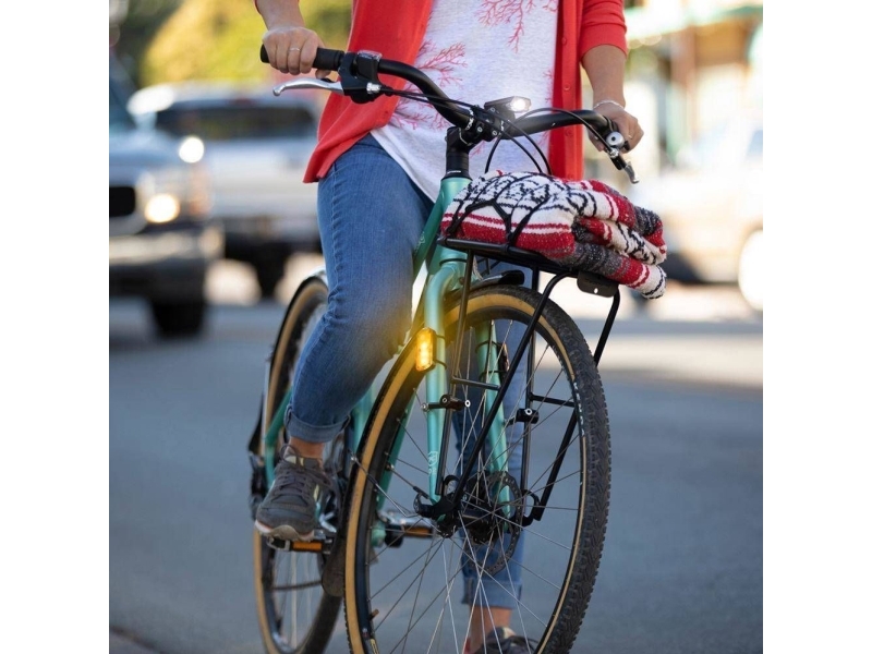 Blackburn lampek BLACKBURN LUMINATE 360 blitz (NEW) | Sport & Träning - Tillbehör - Cykelljus | GameStuff